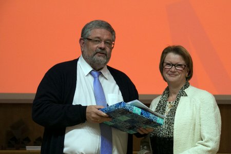 Hochschulpräsidentin Christiane Fritze und Prof. Dr. Johannes Vielhaber