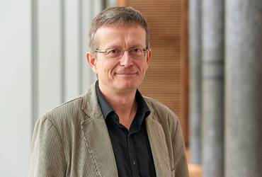Prof. Dr. Olaf Huth