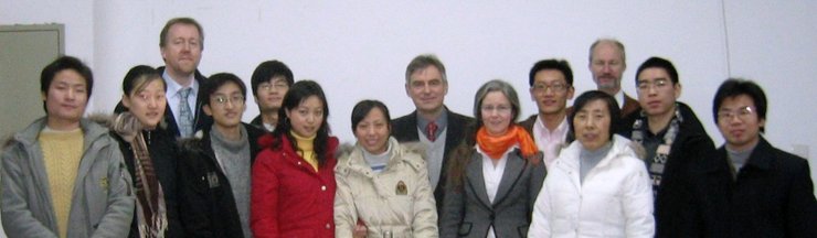Joint-Management-Commission mit den in Shanghai ausgewählten Studenten.