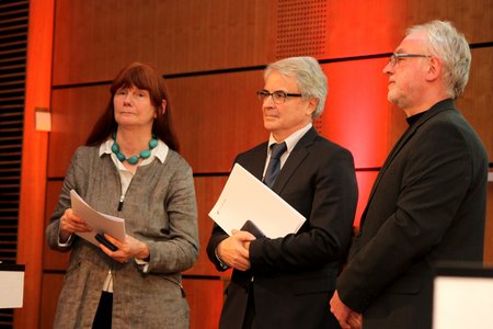 Verleihung der Ehrenmedaille an Prof. Dr. Gabriele Franger-Huhle und Prof. Dr. Helmut Pauls