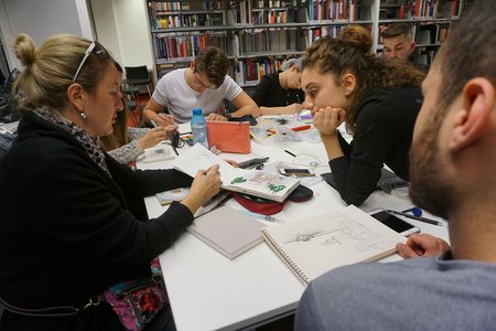 Studierende der Fakultät Design beim internationalen Workshop