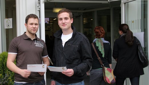 Martin Kohlmann aus Mittelfranken und Benjamin Franzke aus Oberfranken informierten sich über das Studium an der Hochschule Coburg.