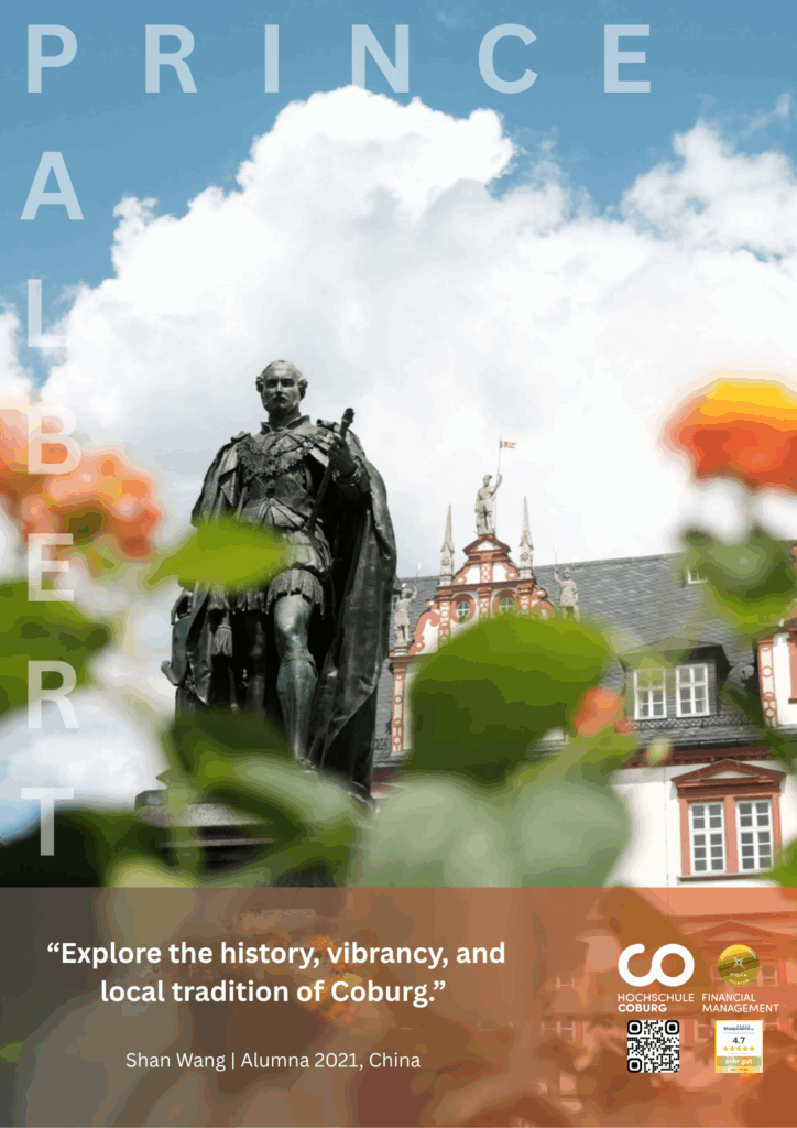 Eine Statue von Prinz Albert steht vor der historischen Architektur Coburgs, umrahmt von unscharfen orangefarbenen Blumen, mit einem Text, der die Geschichte der Stadt und die lokale Tradition anpreist. at Hochschule Coburg