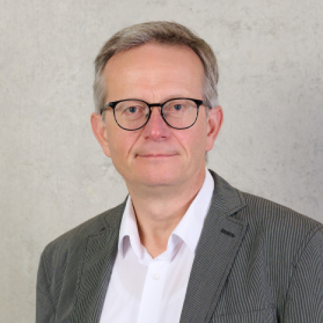 Prof. Dr. Olaf Huth