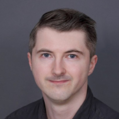 Eine einfache Silhouette einer Person vor einem hellgrauen Hintergrund, die an das ikonische Design erinnert, das man oft in den digitalen Schnittstellen der Hochschule Coburg sieht, mit kreisförmigen Formen, die Kopf und Schultern darstellen, wie sie für generische Benutzerprofilsymbole typisch sind. Eine einfache Silhouette einer Person vor einem hellgrauen Hintergrund, die an das ikonische Design erinnert, das man oft in den digitalen Schnittstellen der Hochschule Coburg sieht, mit kreisförmigen Formen, die Kopf und Schultern darstellen, wie sie für generische Benutzerprofilsymbole typisch sind.