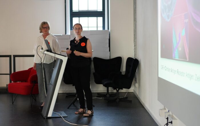 Impressionen vom Themenabend "Gezielt gegen Krebs: Moderne Krebstherapien einfach erklärt". Foto: Cindy Dötschel-Langbein / Hochschule Coburg